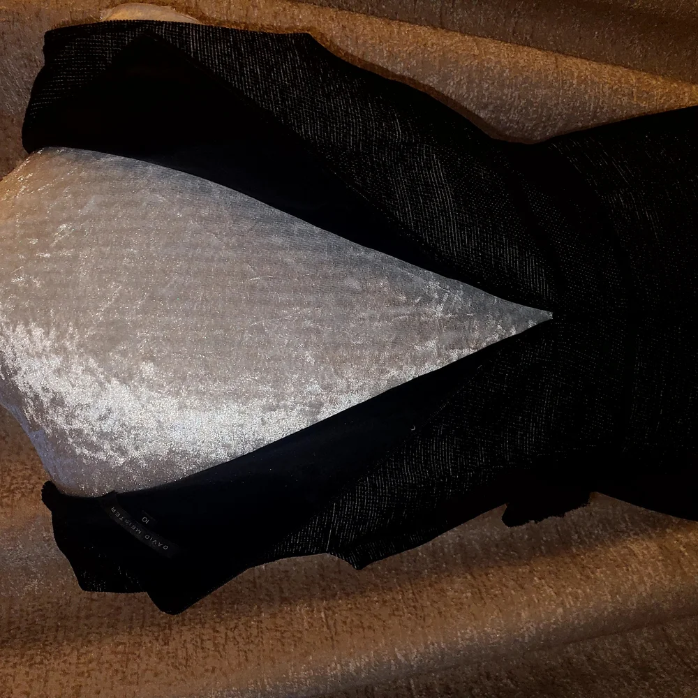 David Meister Black Midi Dress - Picture 9 of 13